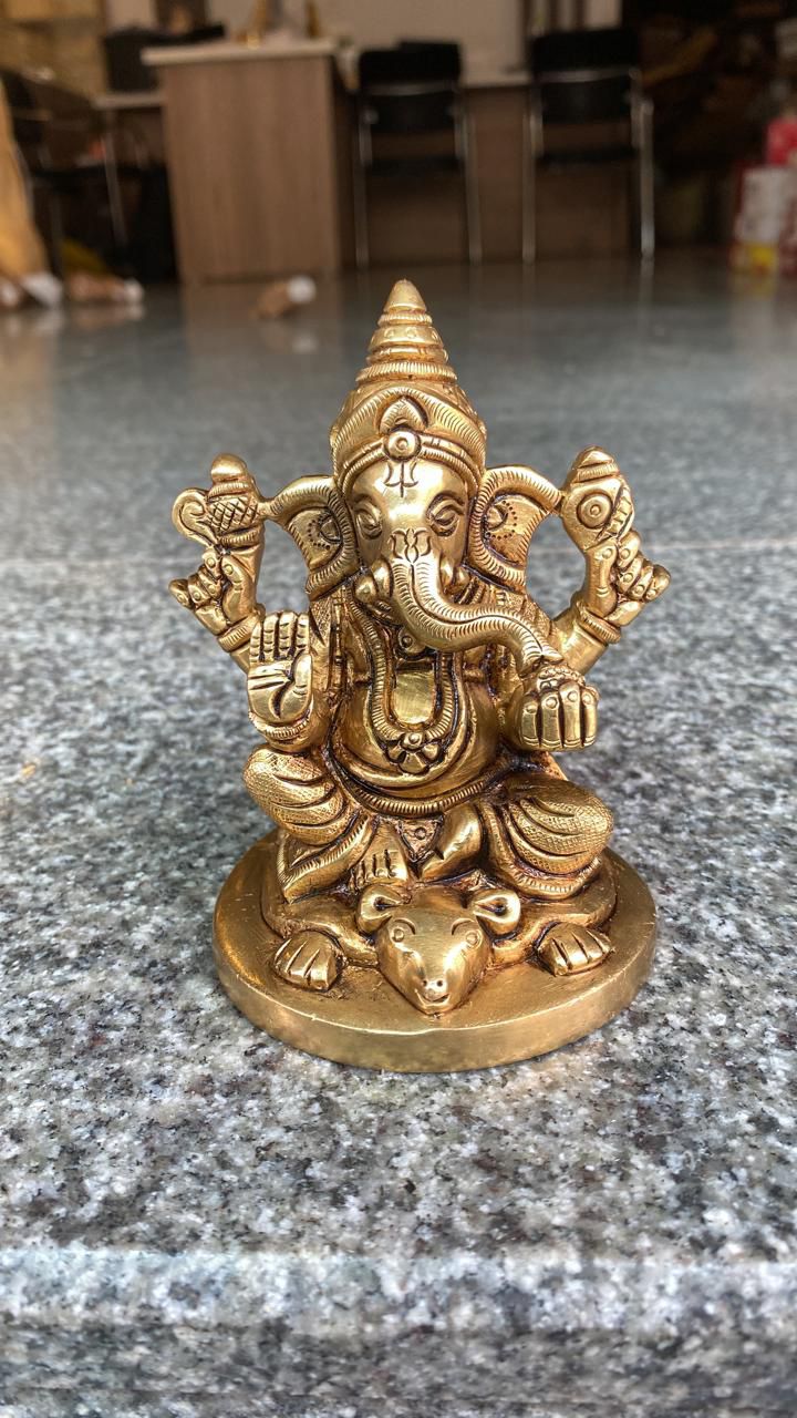 Lord Ganesha Brass Idol (with Mouse)