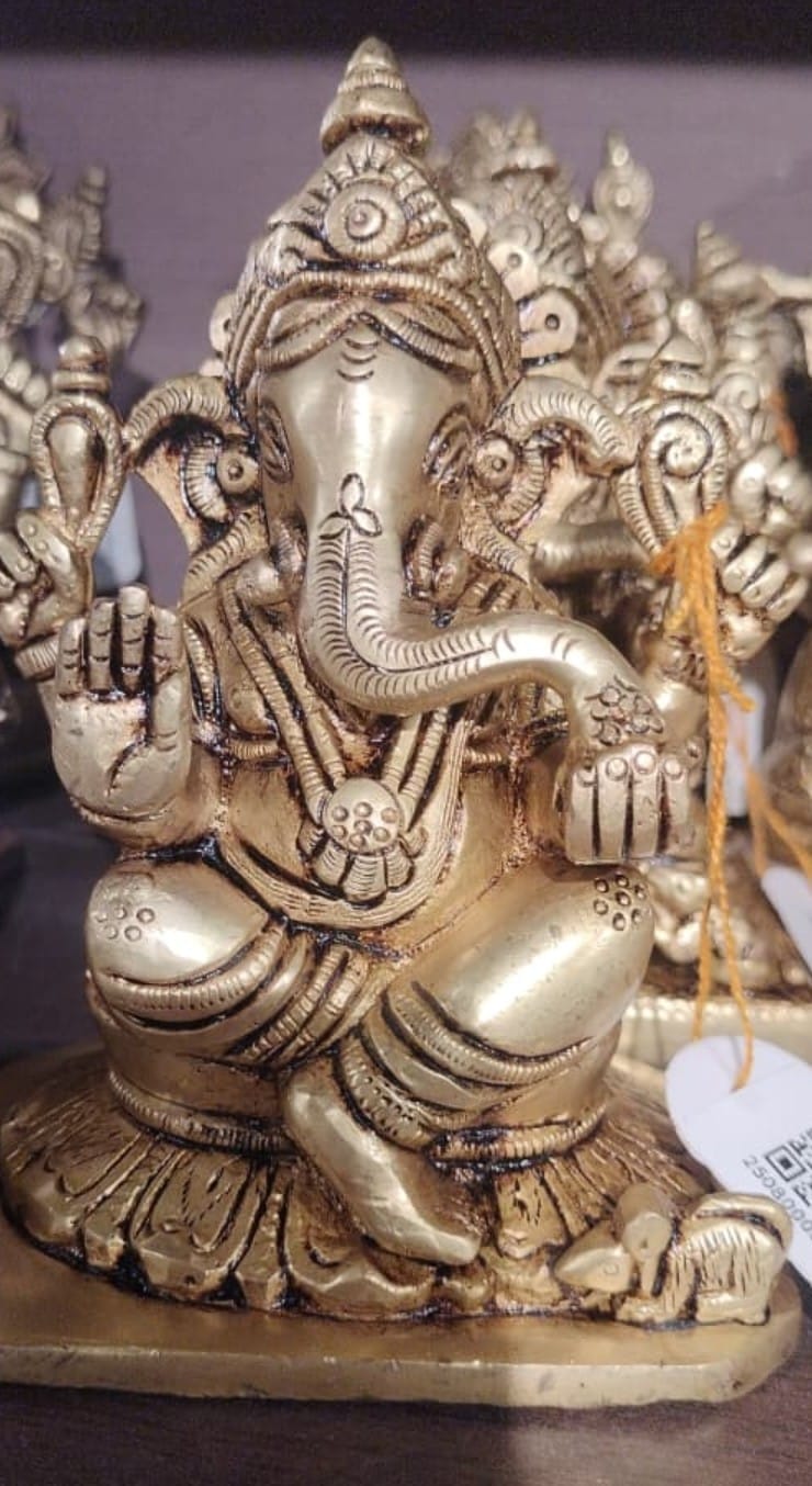 Lalitasana Ganesha