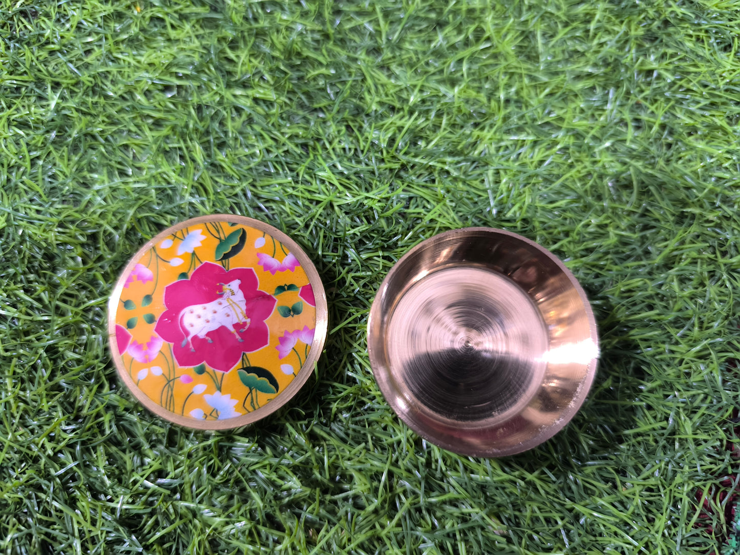 Kamadhenu Decorative Brass Cap