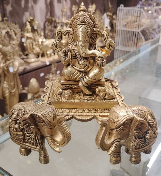 Lord Lalitasana Vighnaharta