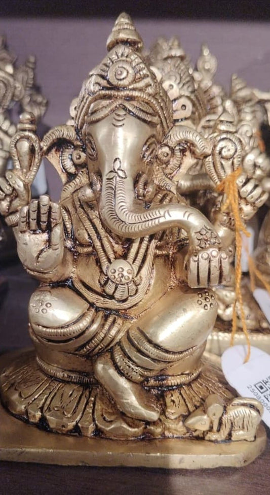 Lalitasana Ganesha