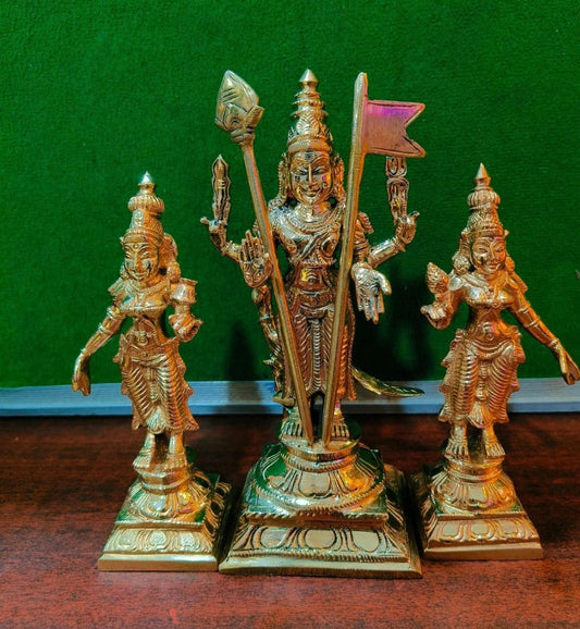 Murugar with valli and Deivanai